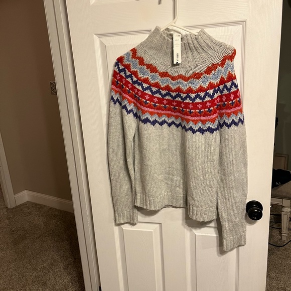 NWT Aqua Sweater Medium - Picture 1 of 3